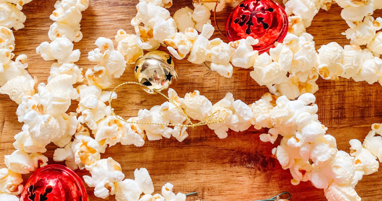 DIY Popcorn Garland