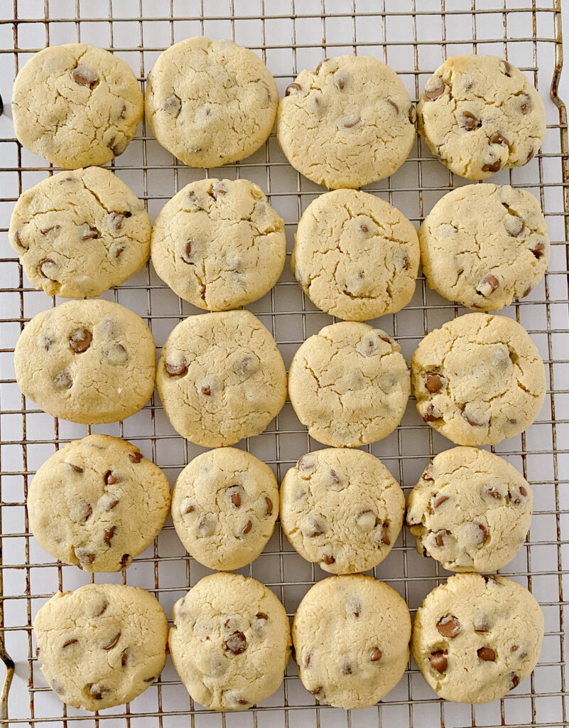 Gluten Free Chocolate Chip Cookies to Gift